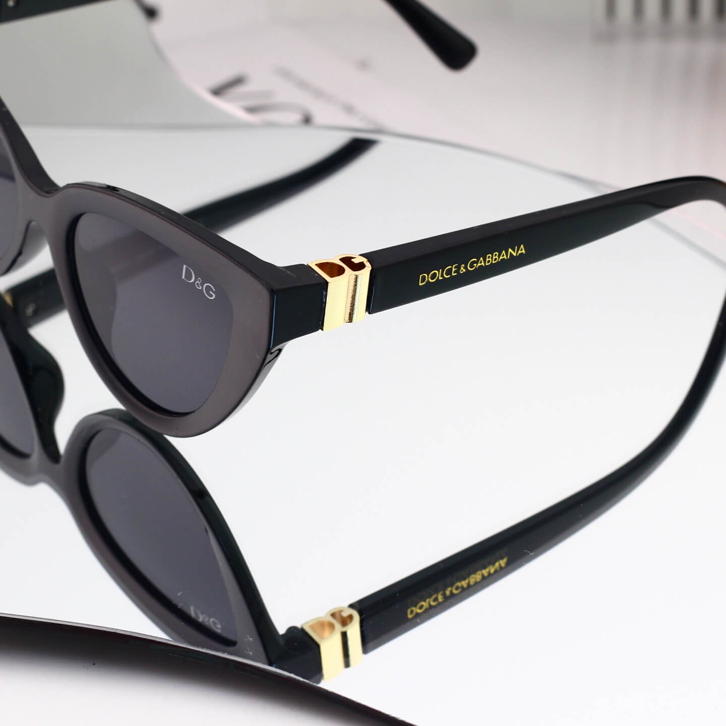 Vintage Cat-Eye Sunglasses