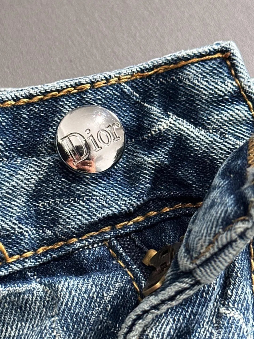 Cracked Texture Washed Denim Shorts