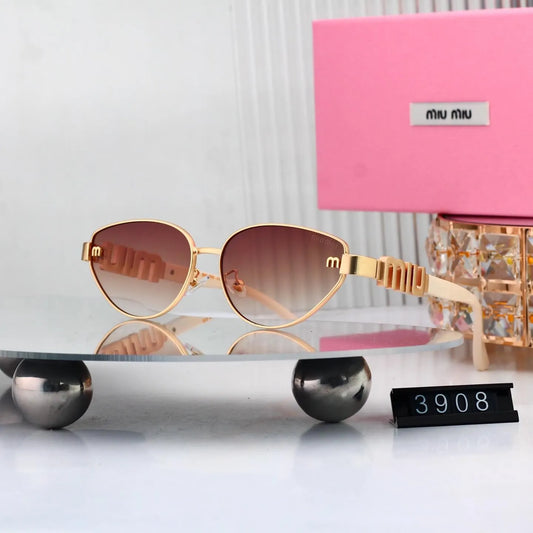 Letter Accent Half-Rim Cat Eye sunglasses