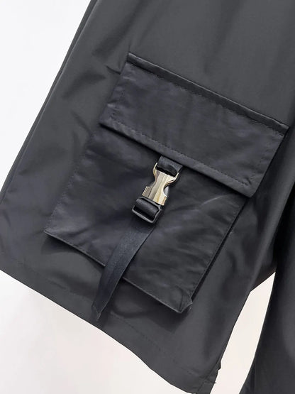 Buckle Decor Cargo Pocket Shorts