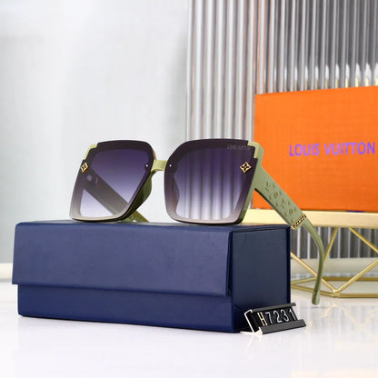 Embossed Temple Oversized Sunglasses
