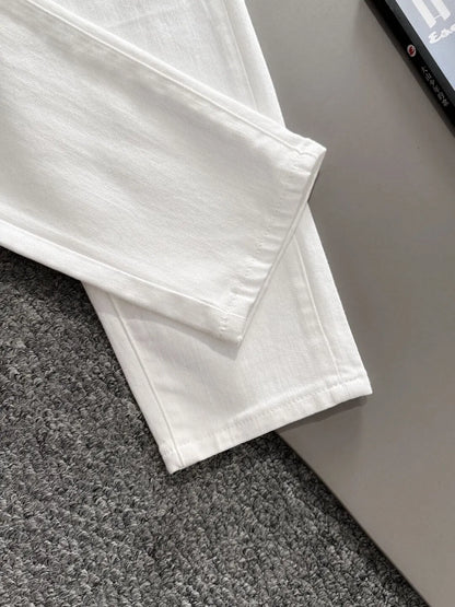 Patch Straight Jeans