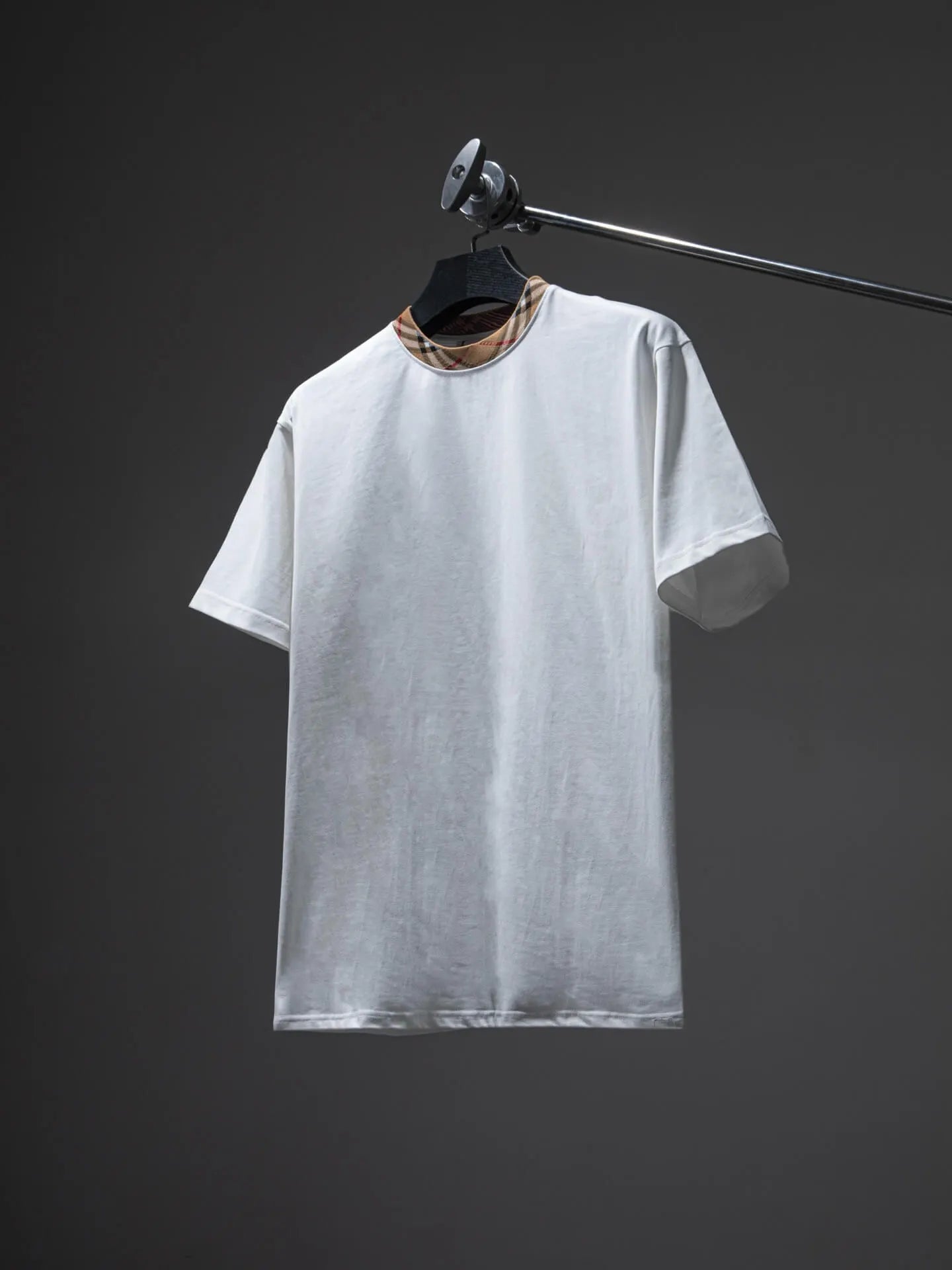 New Arrival Plaid Collar T-Shirt