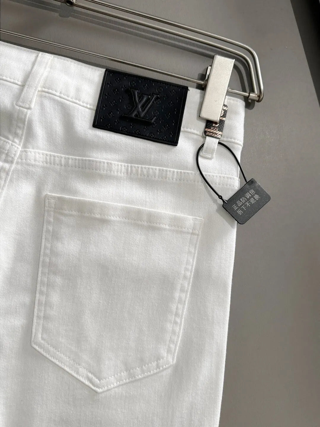 Patch Straight Jeans