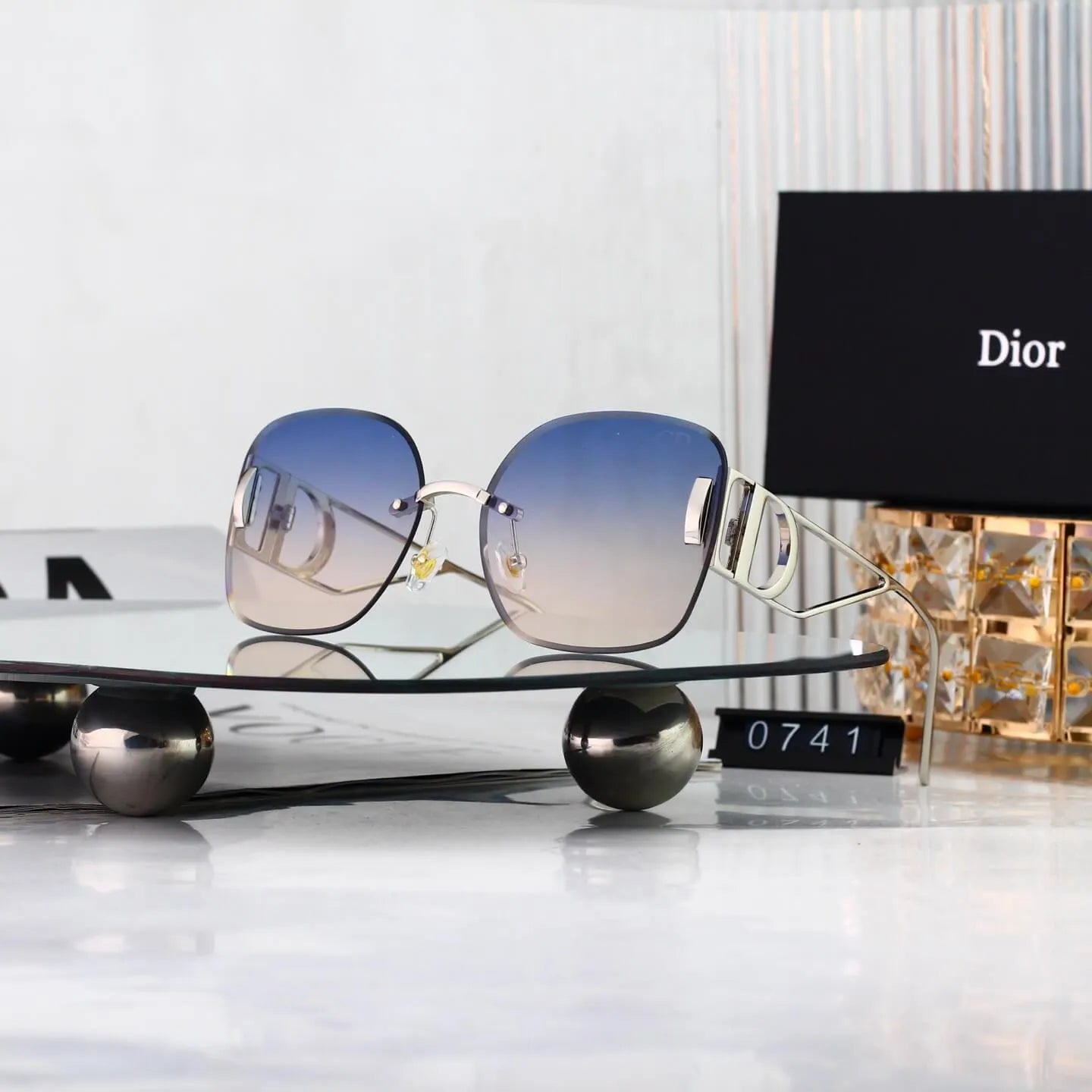 Rimless Gradient Oversized Square Sunglasses