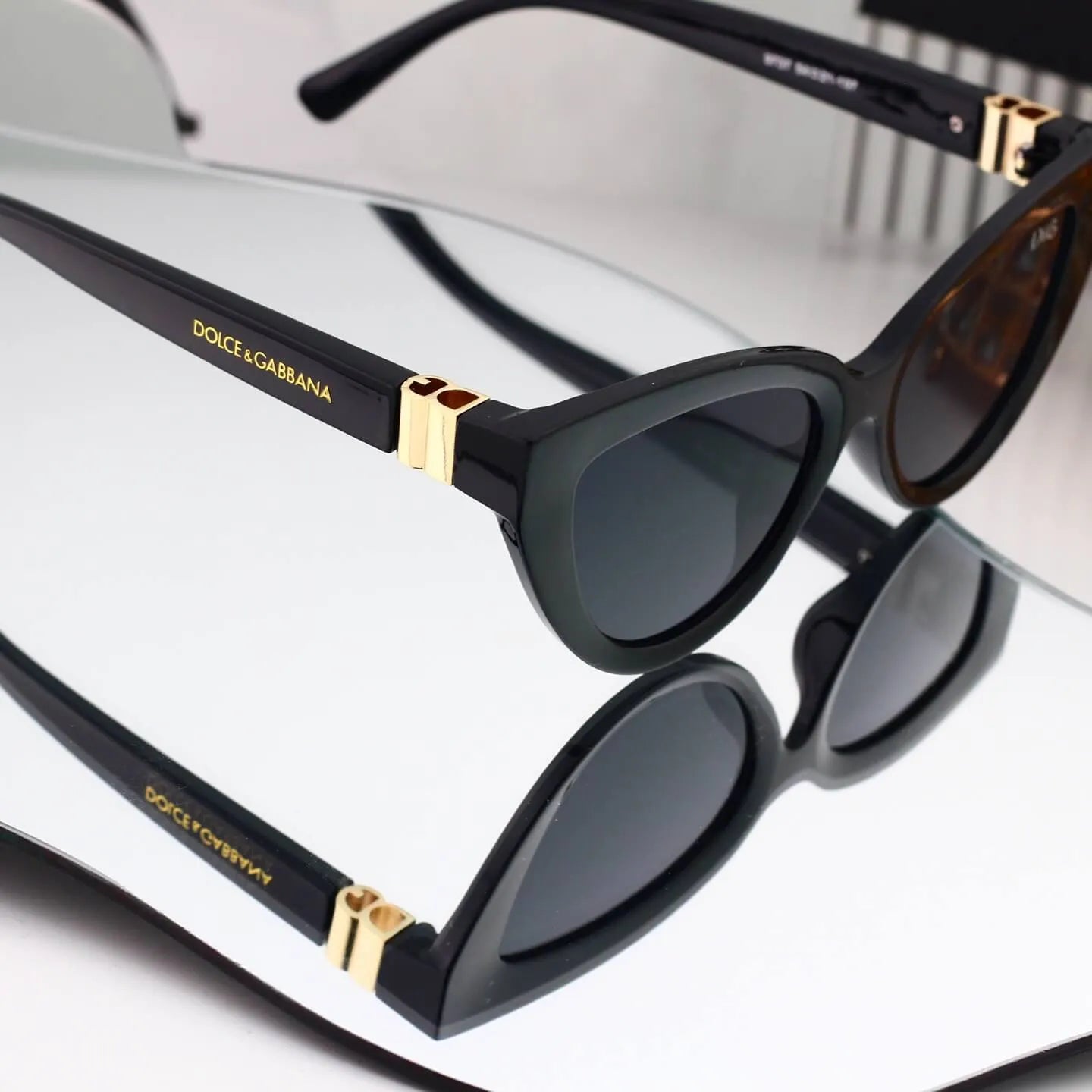 Vintage Cat-Eye Sunglasses