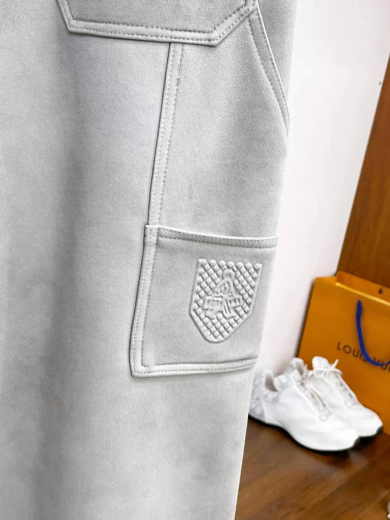 Side Cargo Pocket Embossed Pants