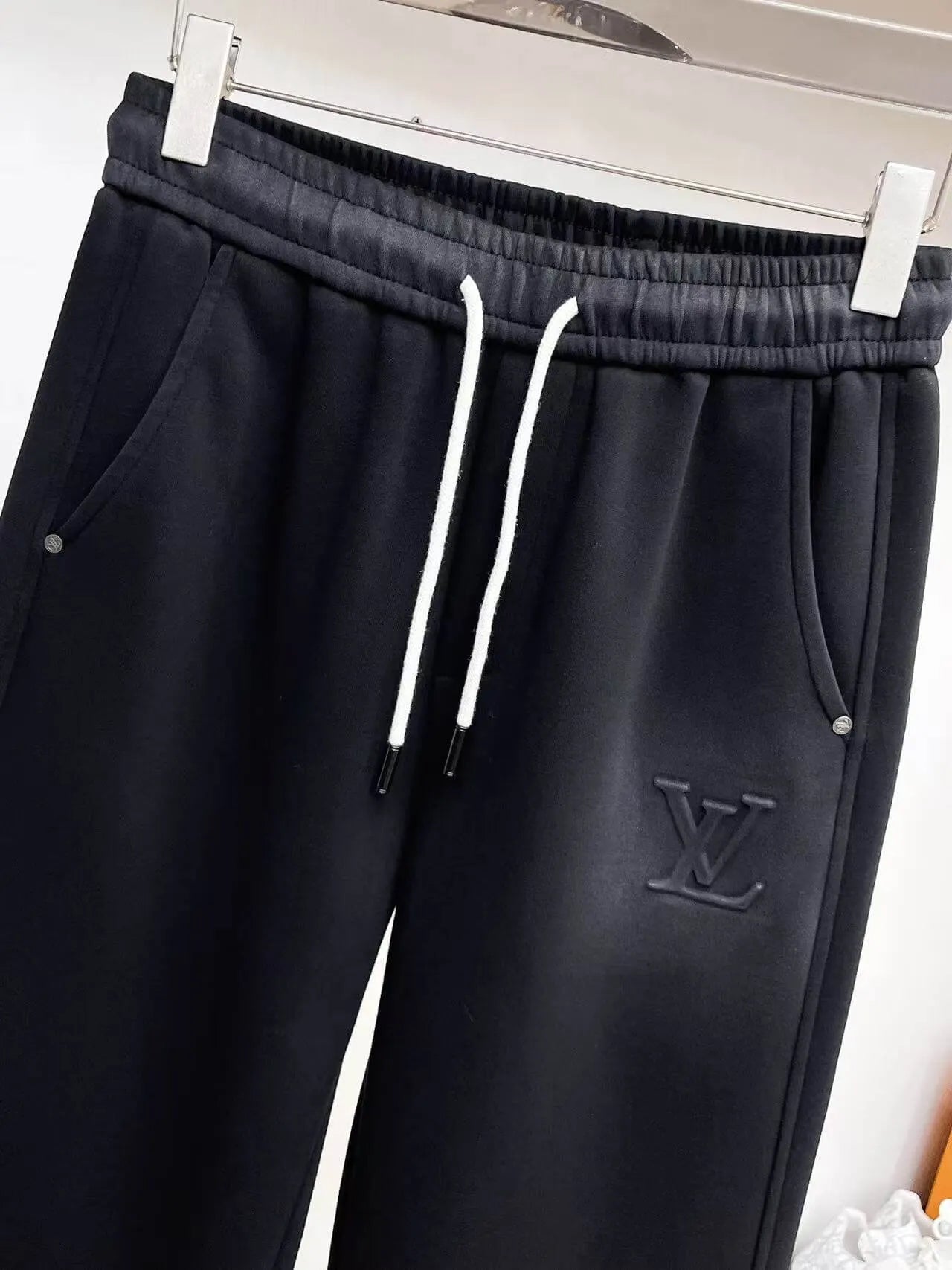 Simple Embossed   Straight‑fit Pants