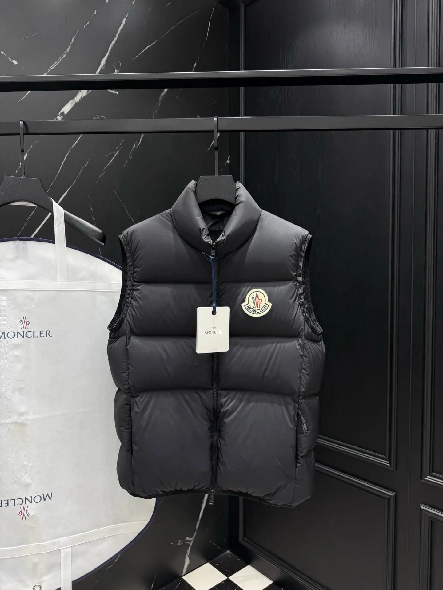 Ultra Fluffy Down Jacket
