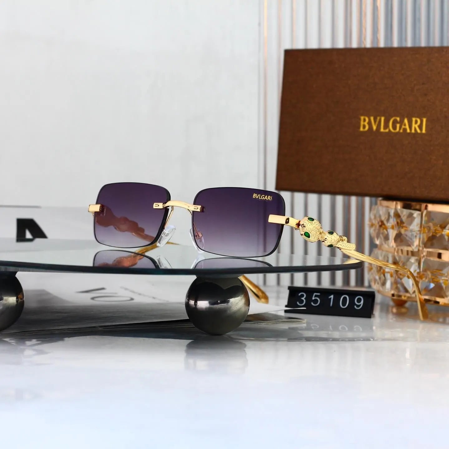 Snake Detail Rimless Rectangle Sunglasses