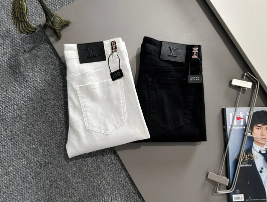 Patch Straight Jeans