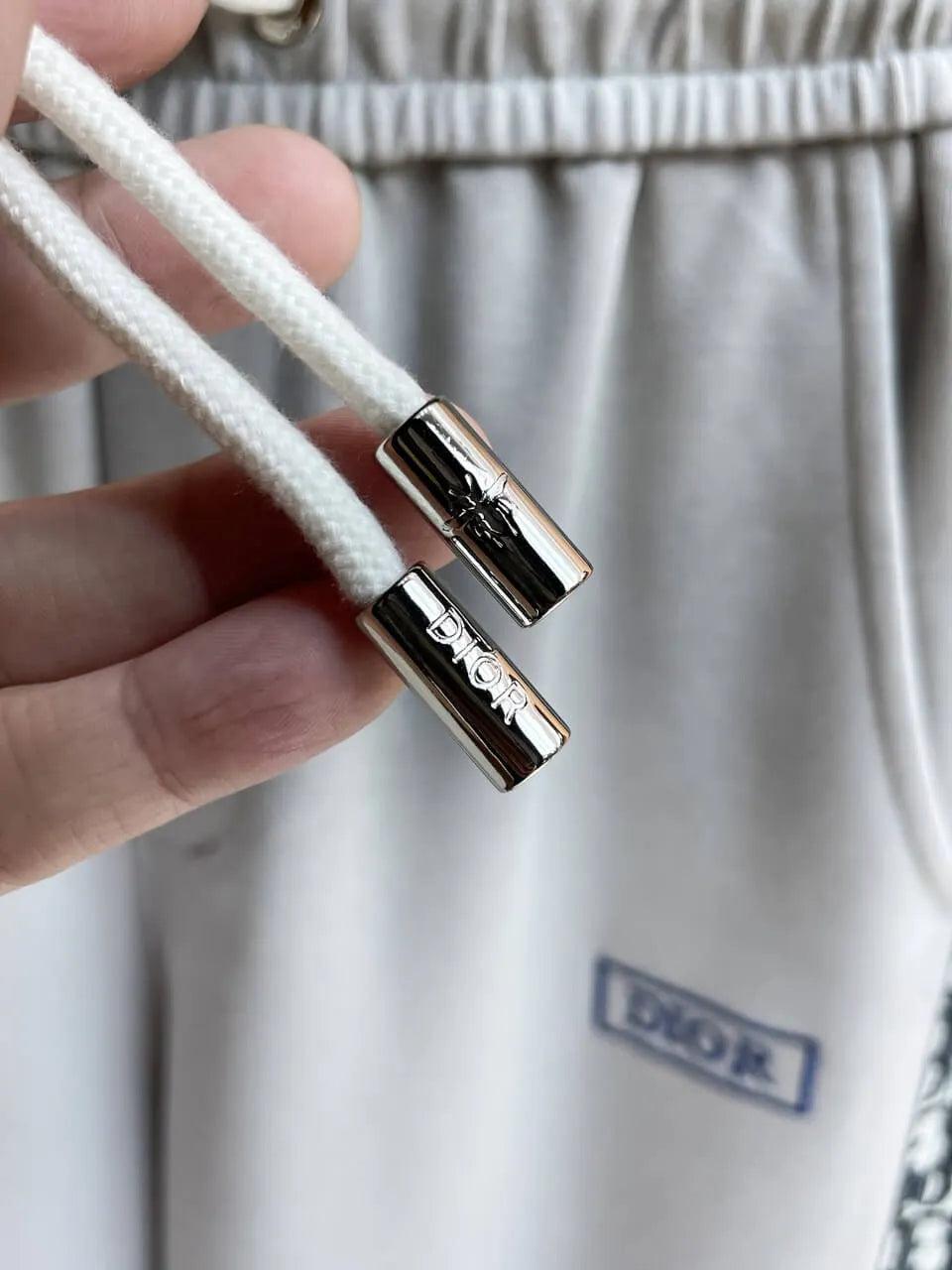 Oblique Side Stripe Patch Pocket sweatpants