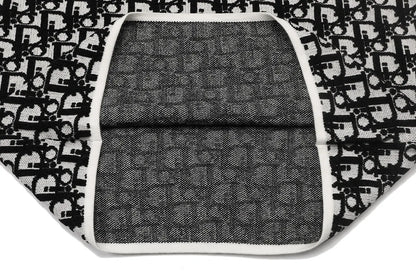 Oblique Jacquard Crew Neck Knit Sweater