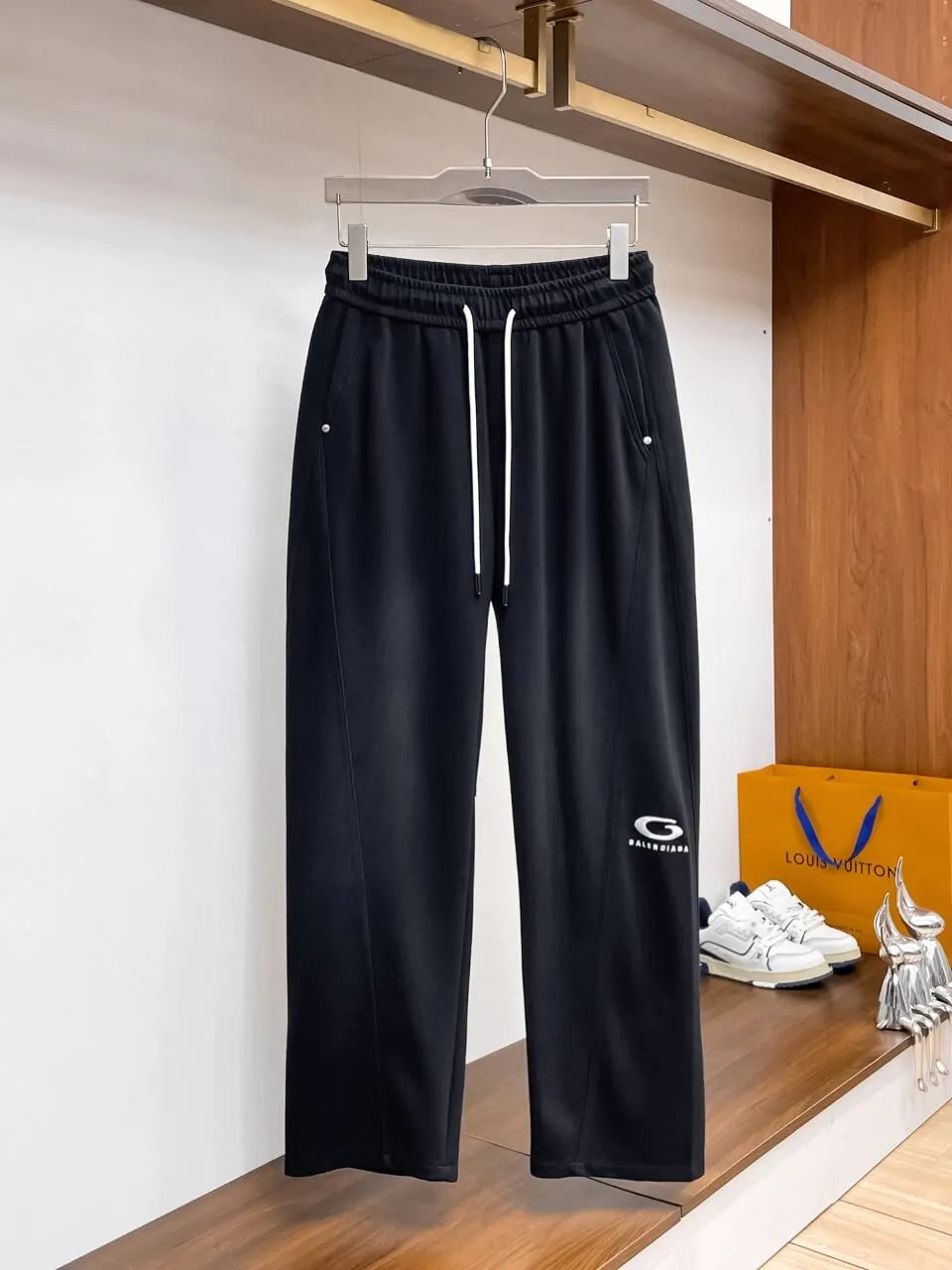 Side Circular Embroidery Pants