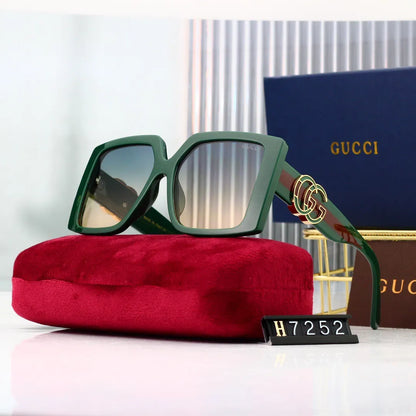 Oversized Letter Temple Sunglasses
