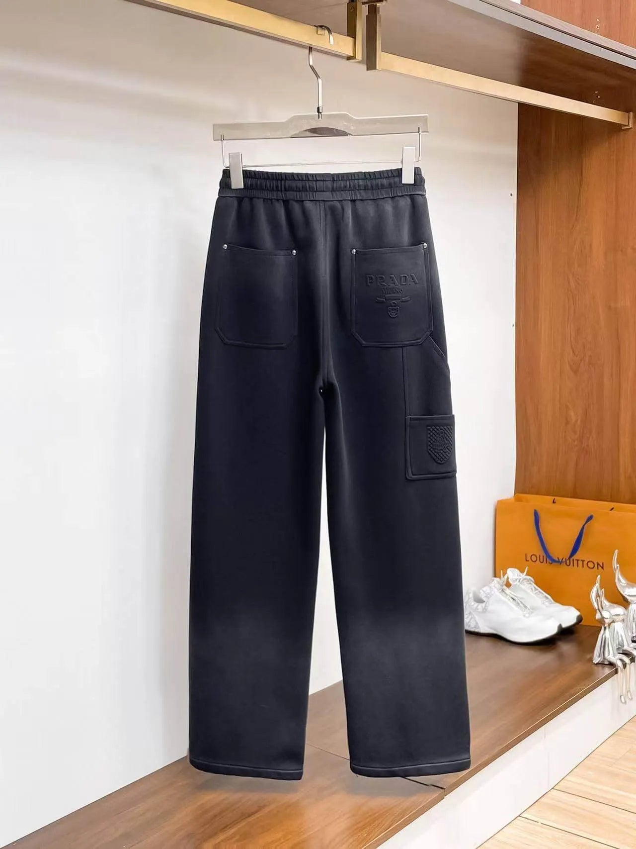Side Cargo Pocket Embossed Pants
