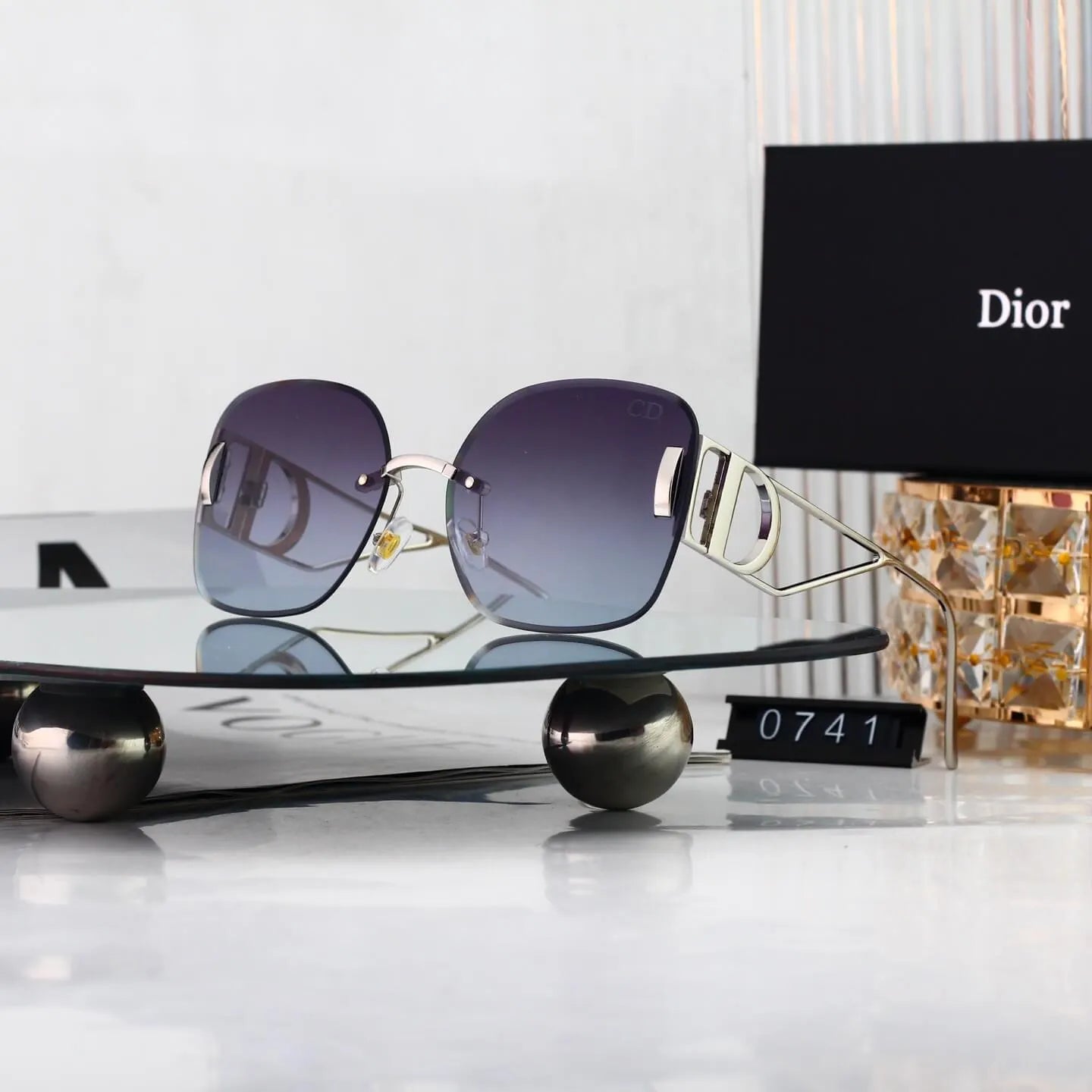 Rimless Gradient Oversized Square Sunglasses