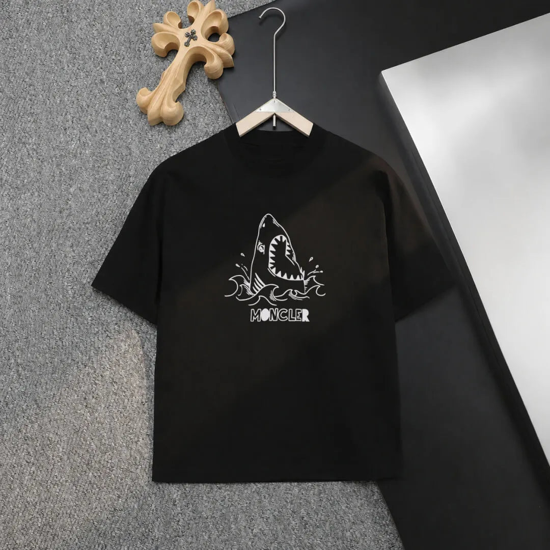 Wave Shark Graphic T‑shirt