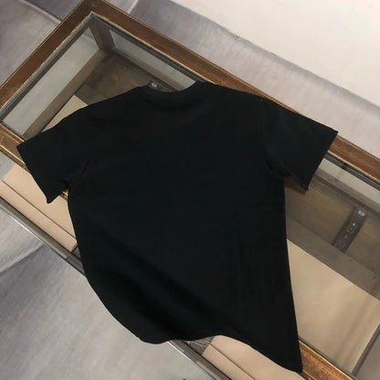 Triangle Spray Paint Print T-shirt