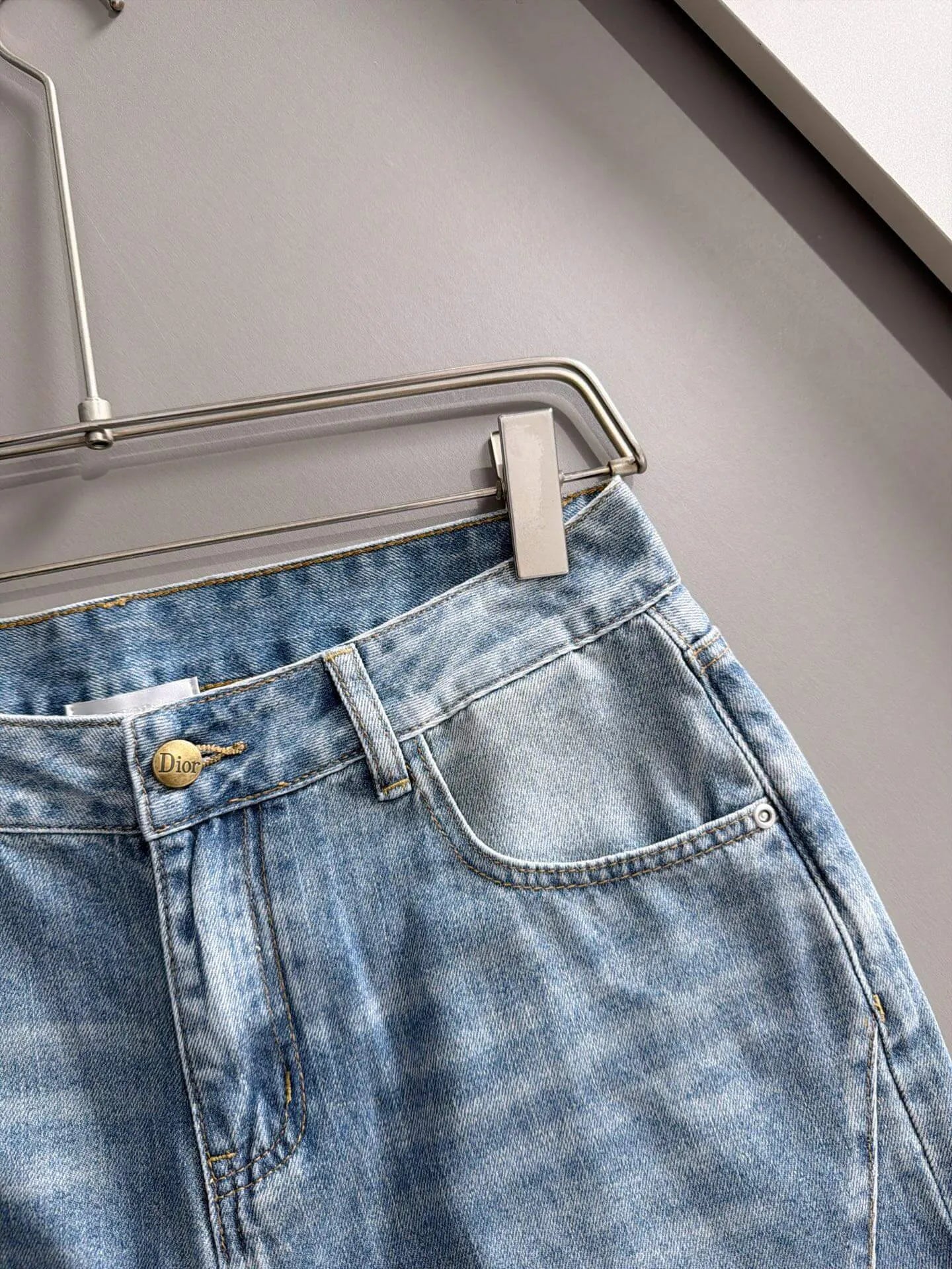 Seam Stitching Washed Denim Shorts