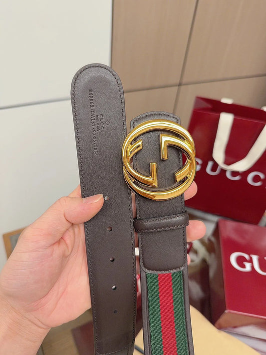 Red‑Green Striped Belt