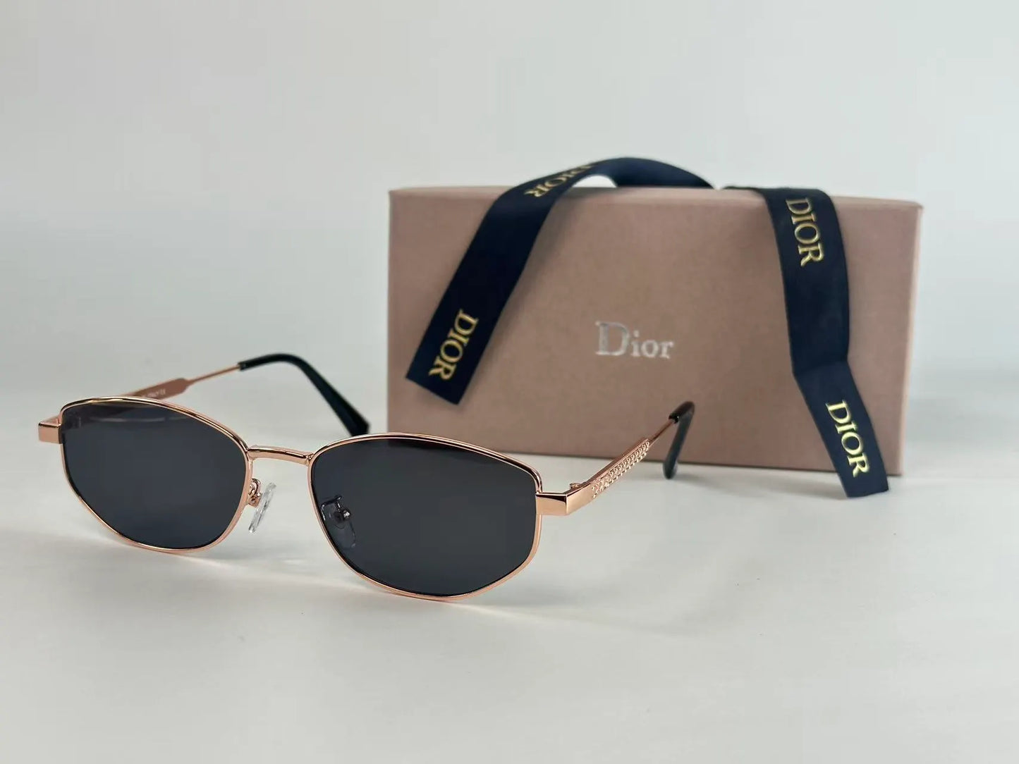 Thin Frame Irregular Rectangle Sunglasses