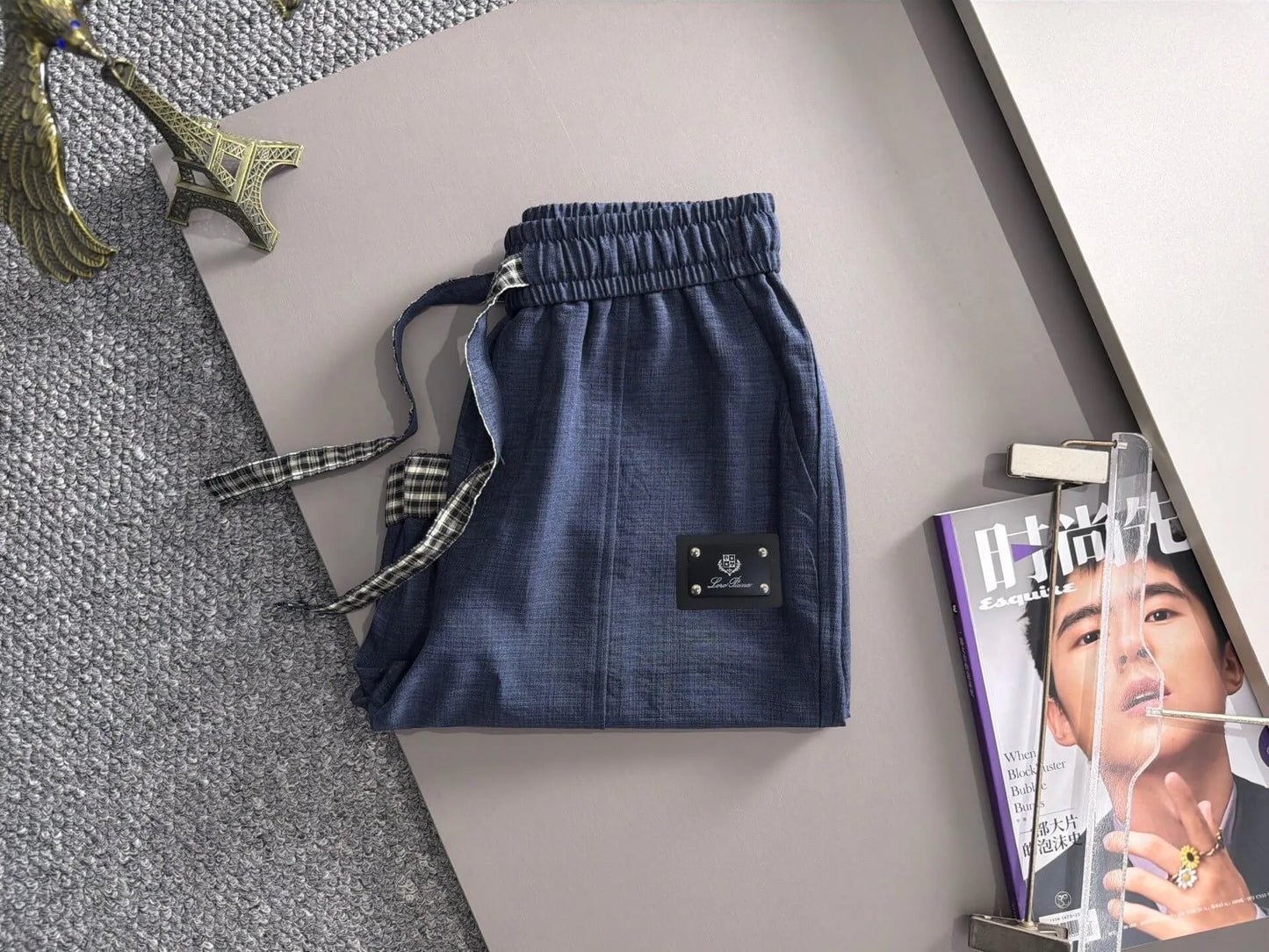 Plaid Cuff Label Decor Shorts