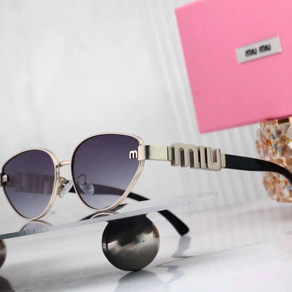 Letter Accent Half-Rim Cat Eye sunglasses