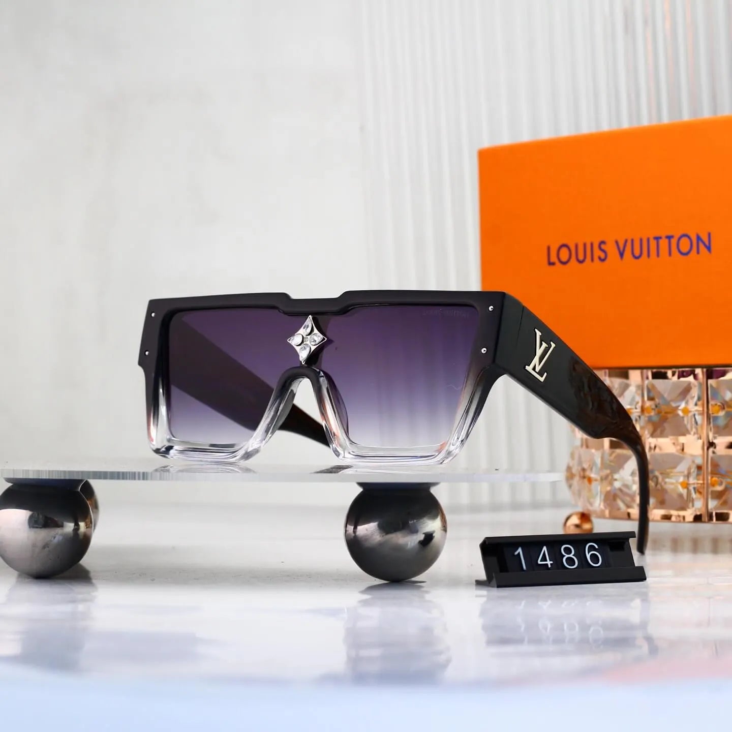 Fashion Rhinestone Decor Square Sunglasses
