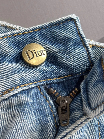 Dragon Embroidery Rhinestone Denim Shorts