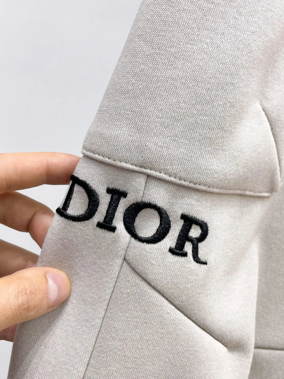 Badge Patch Multi‑Seam Cargo sweatpants