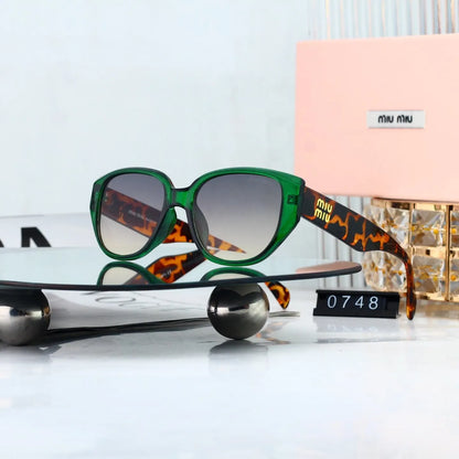 Retro Cat‑eye Square Sunglasses