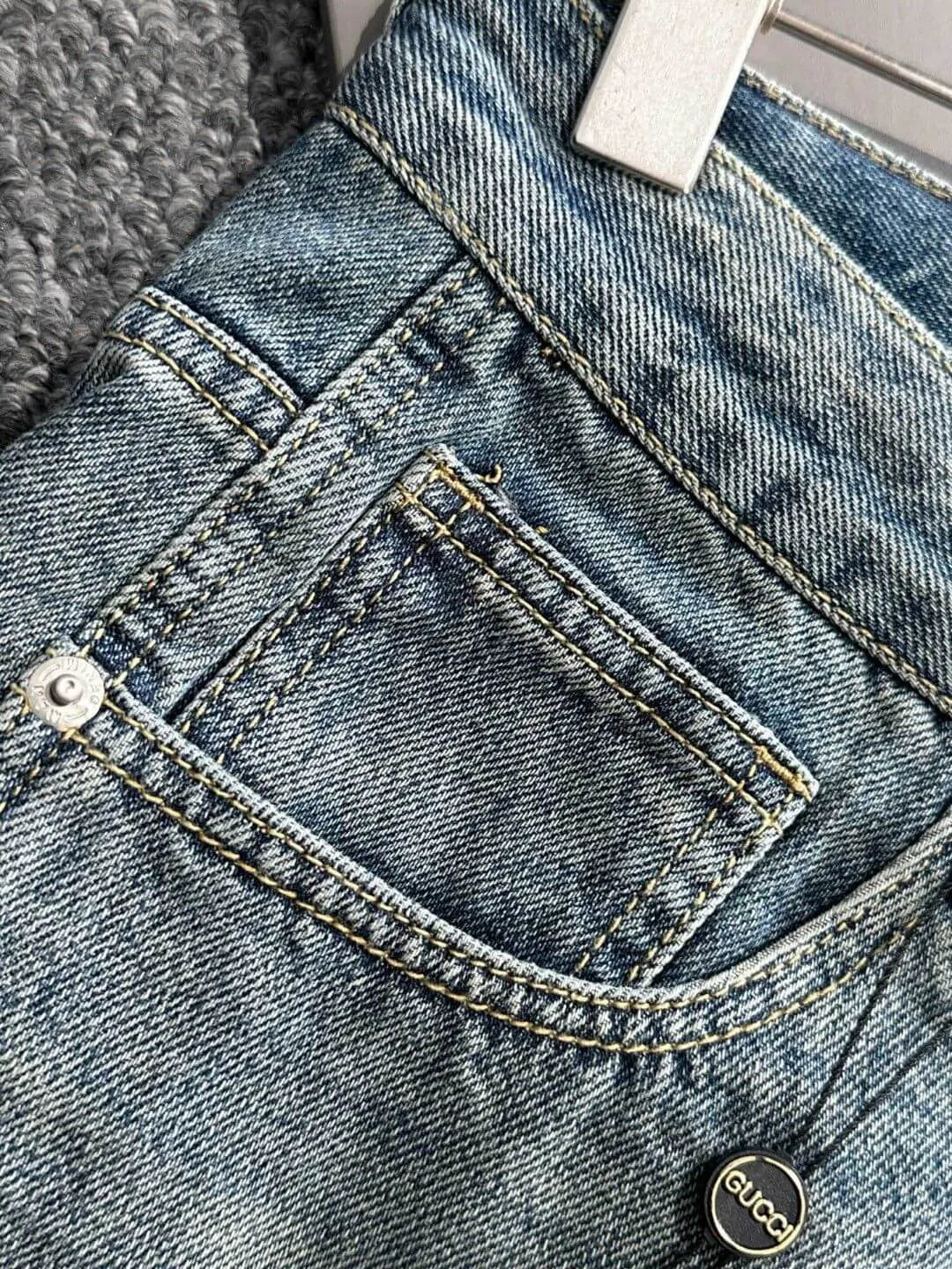 Multi‑Cargo Pocket Workwear Denim Shorts