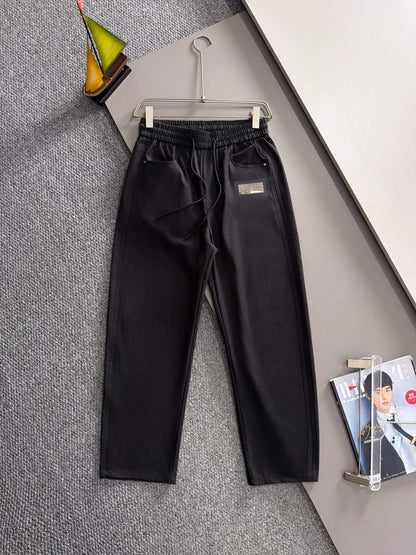 Label Decor Straight Casual Pants