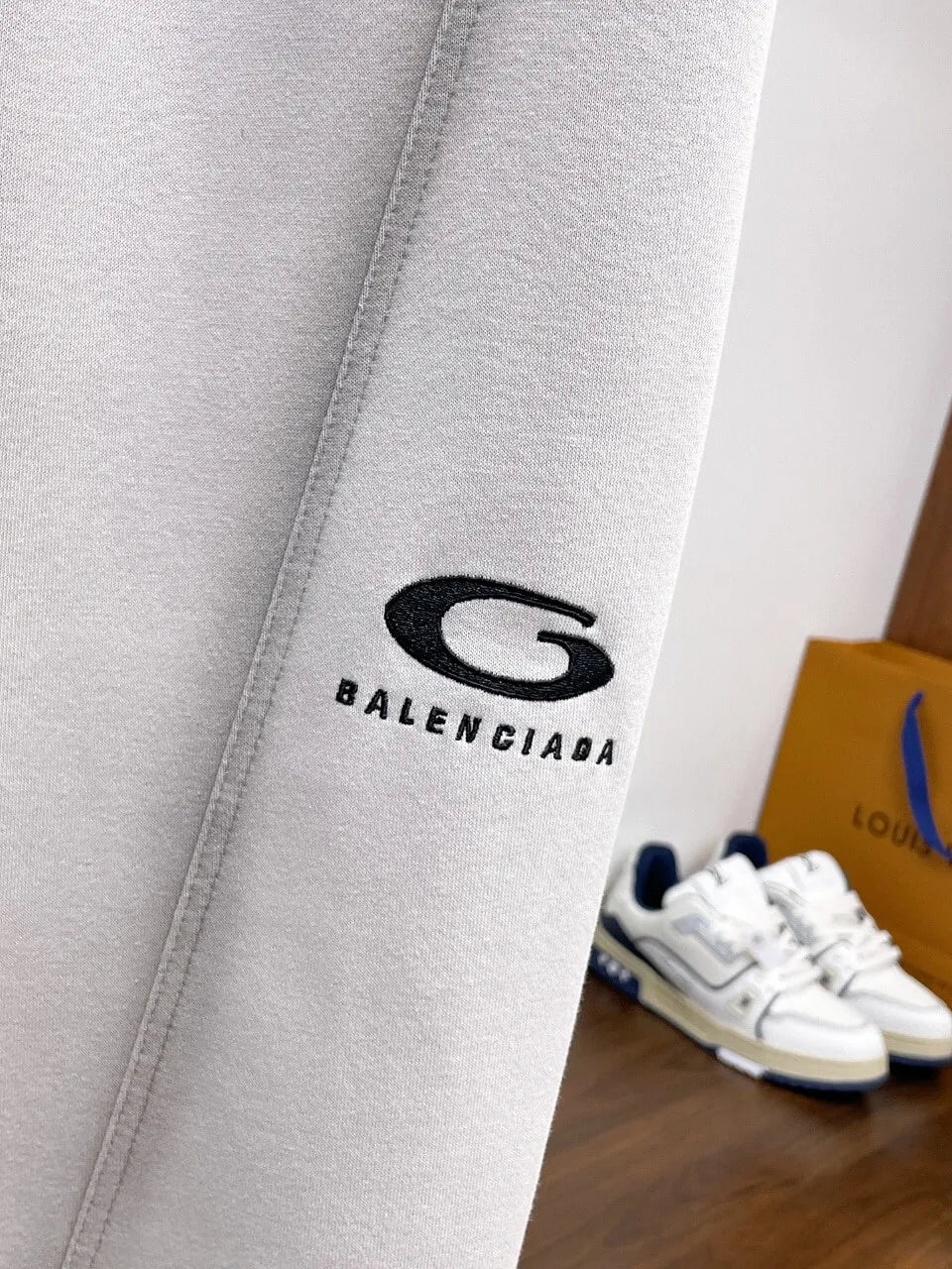 Side Circular Embroidery Pants
