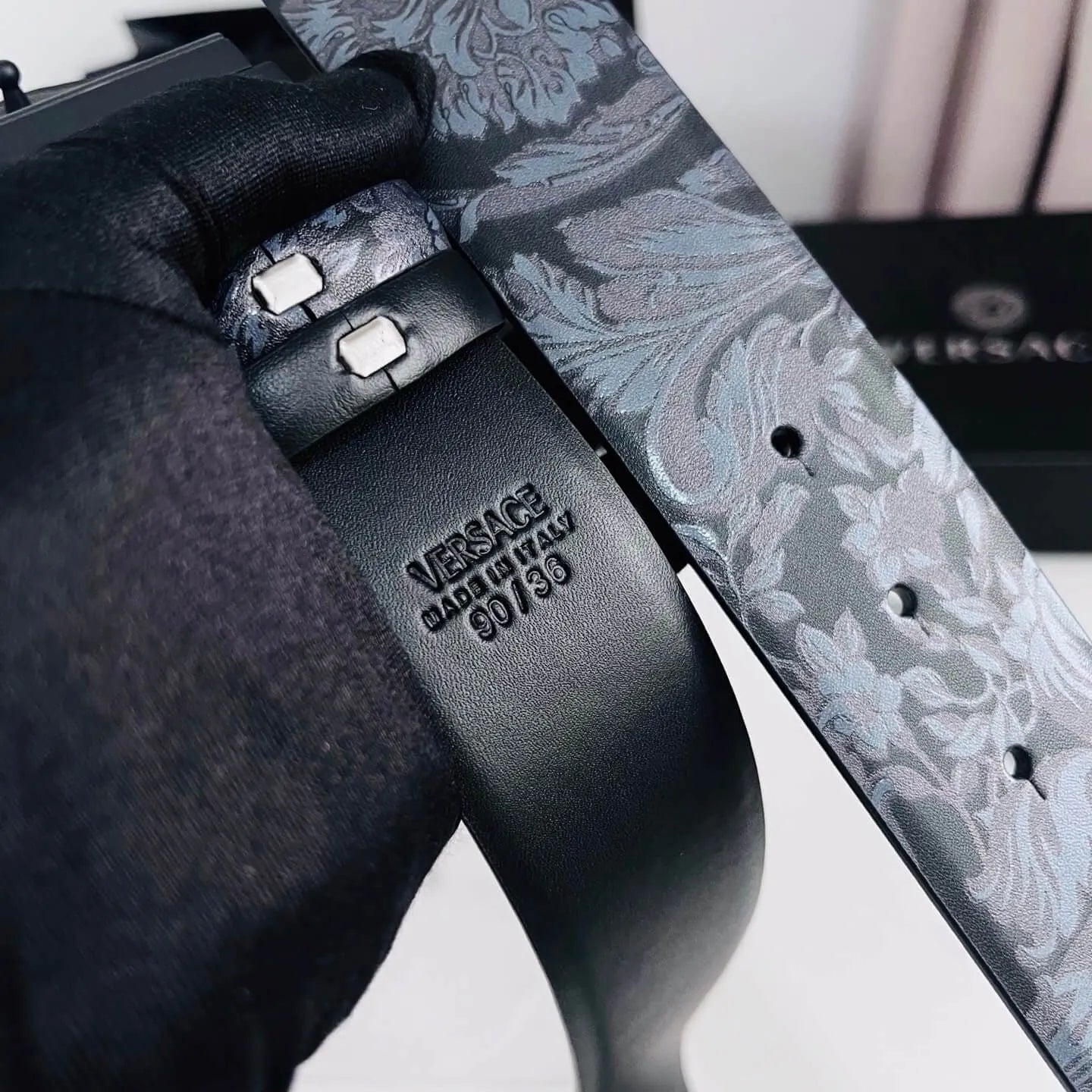 3D Embossed Face Pattern Belt